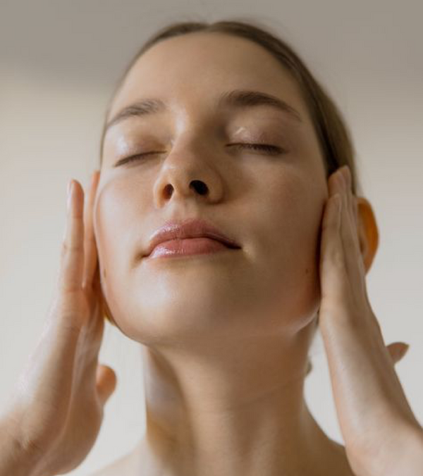 Czego nie lubi wrażliwa skóra? Jak ją chronić?