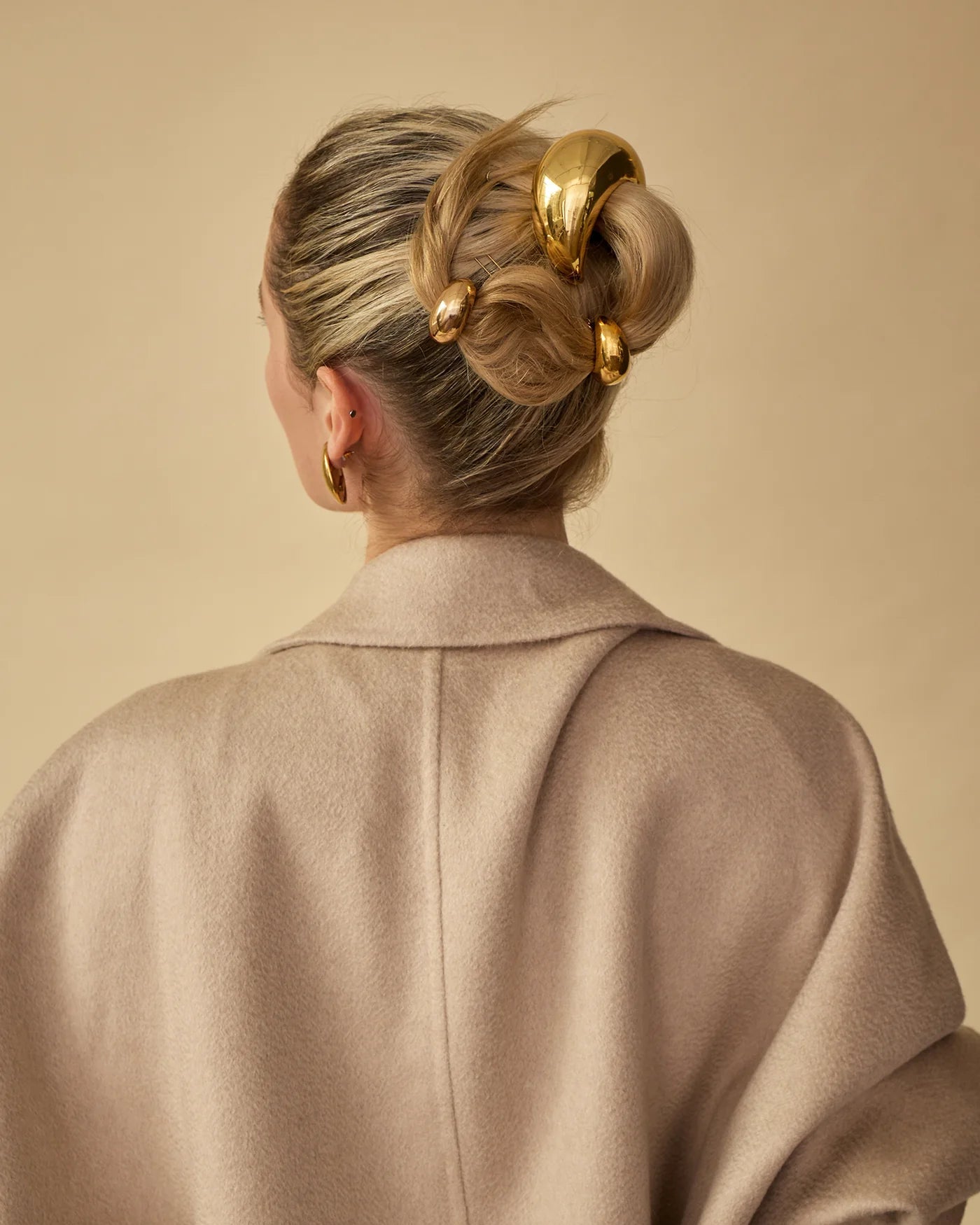 Glossy Dome Pony Cuff